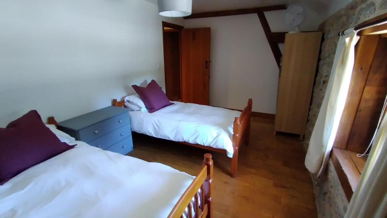 The Railway Cottage - Characterful And Comfortable Holiday Cottage Piégut-Pluviers Exteriör bild